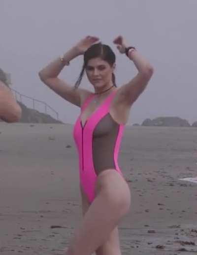 Alexandra Daddario