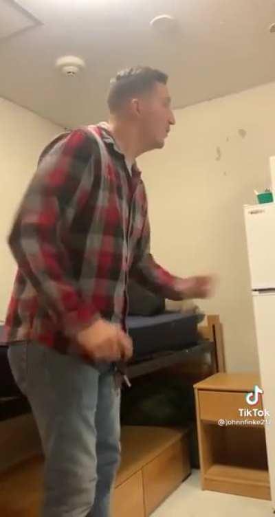 just guys discussing fluid ounces