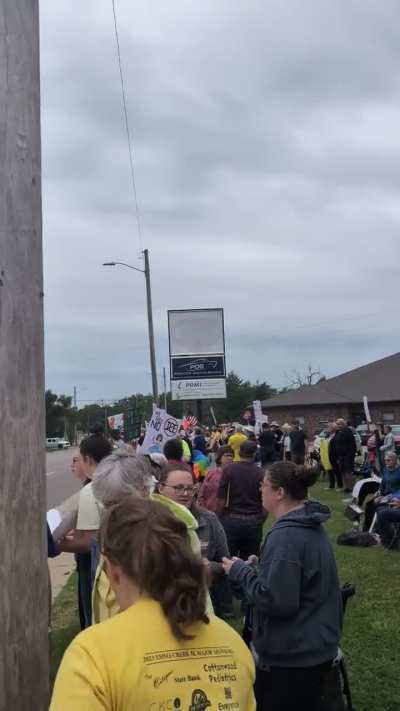 Newton Kansas Showing UP!