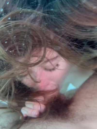 Underwater Blowjob
