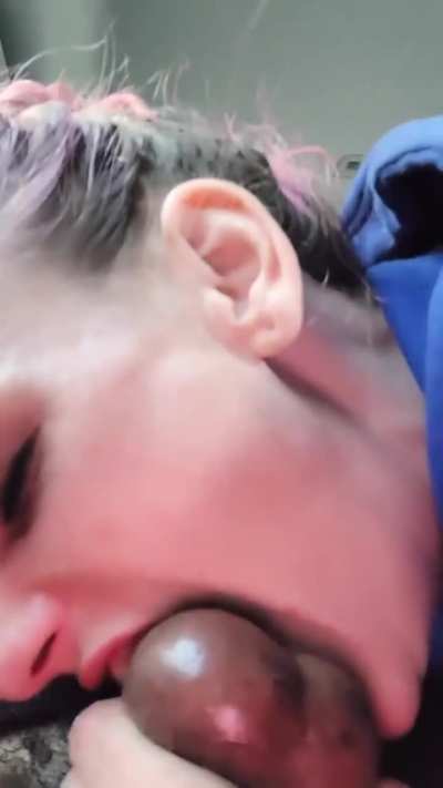 Crackhead milking that bbc