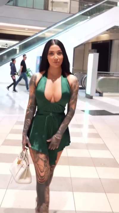 Do you like me in a dress? 😍 willow harper, onlyfans willow harper, willowharper, fansly willow Harper