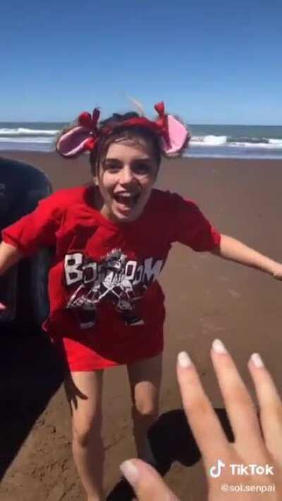 En la playita parte 2