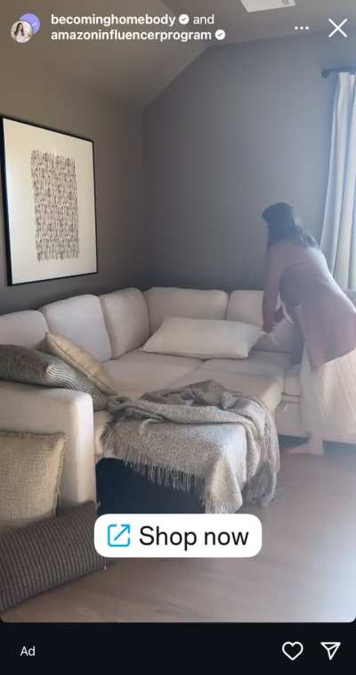 Feet, feet, feet in this ad!