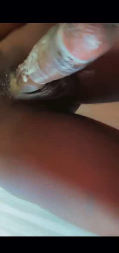 Condom or no condom, Ts Ari Zoes can shake that 🍆 in front of me any day 🤤😍😋