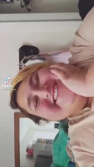 I can be yuor angle, or yuor devil 😈