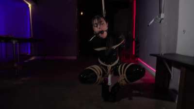 Livy bound and left to enjoy her vibrator