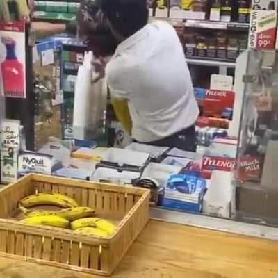 not chicago related, but this what happened when u fw mom and pop places😭😭😭