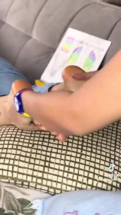 TikTokFeet - Video #0094