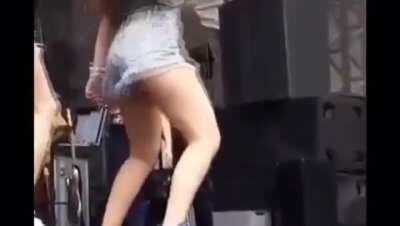 Delicia de bunda.🤤🤤