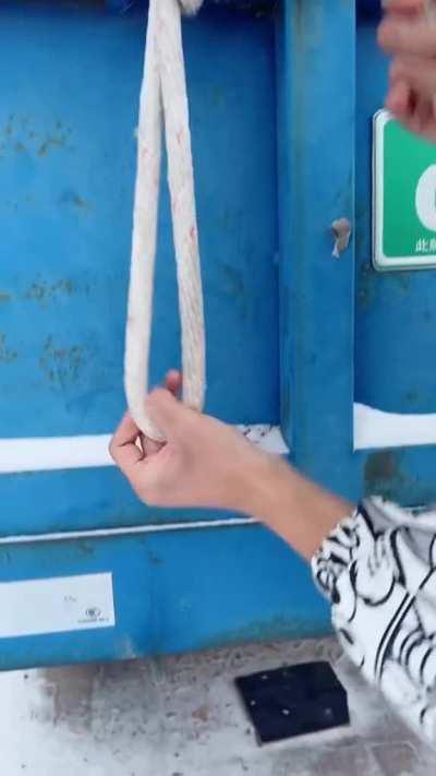 How to tie a trucker's hitch