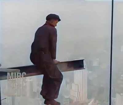 Construction workers on the Chrysler Building (1929)