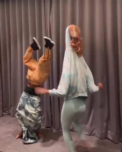 Yassi Pressaman(cyan pants)