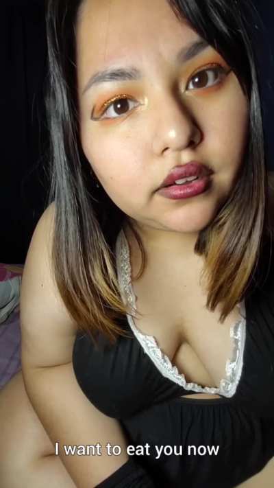 the spooky season started and i want to eat more tinies!