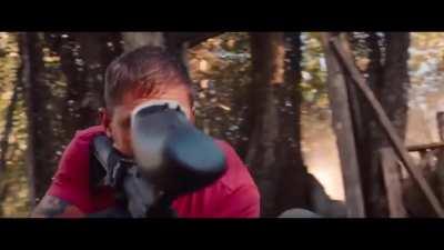 When an Apex man enters Fortnite for the first time to teach his gf BR