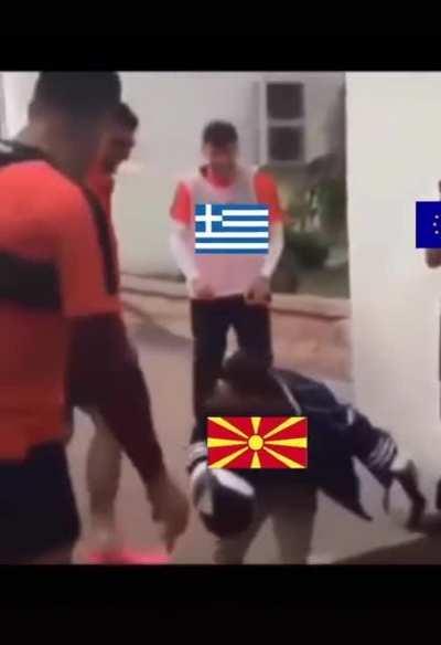 Monkeydonians defending their history