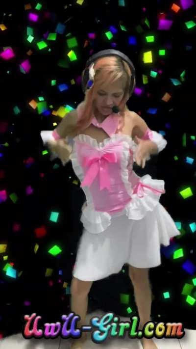 Make sure you all follow Aliah's Alter Ego Character - UwU-Girl account and show some love.  