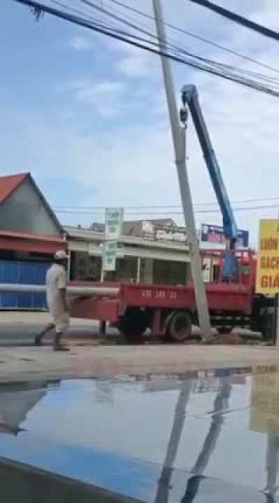 Two workers electrocuted when the lamp post they are erecting accidentally touched a live wire (Nov. 2021).