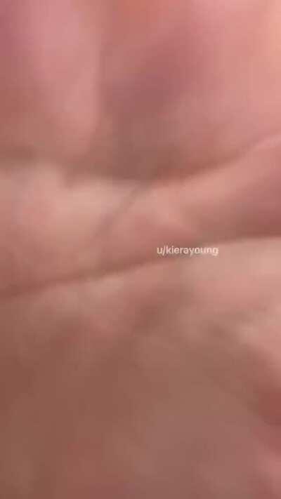 DO YOU LIKE It ?? (free album in the comments )