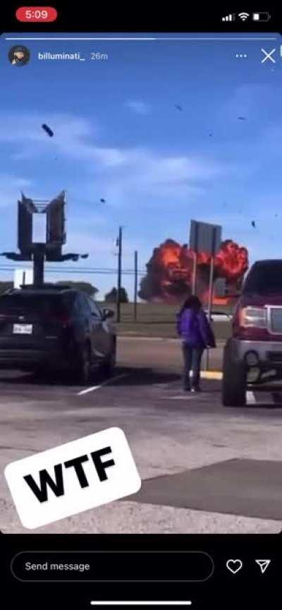 2 plane midair collision at wings over Dallas today