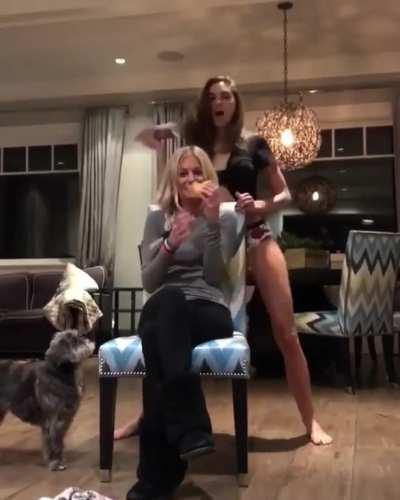 Girl just wants to eat her sandwich in peace 🥪