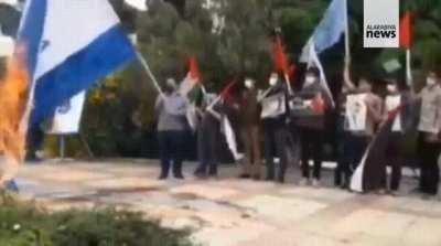 Wind is a Mossad agent.