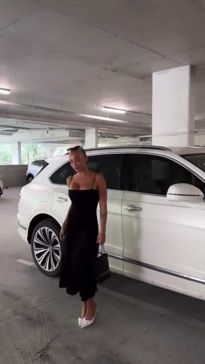 ‘This dress’ | IG April 2025