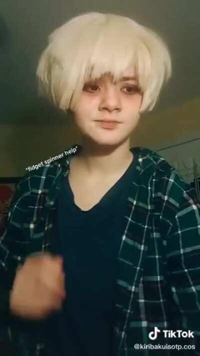 TIL A tic attack can apparently be stopped by spinning a fidget spinner