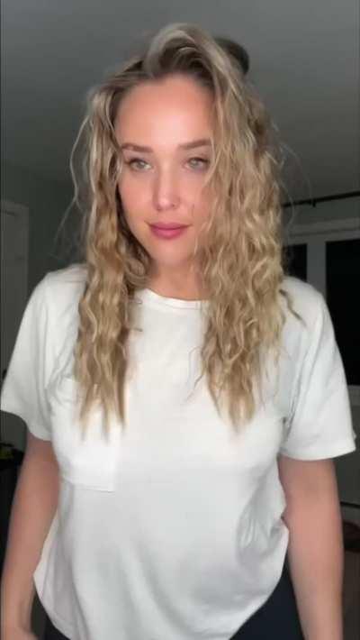 Someone needs to play with these milkers