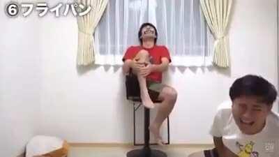 How to play harmonica