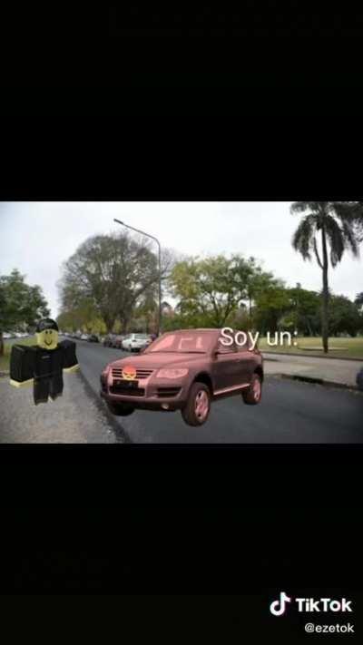 El coche del pelo azul