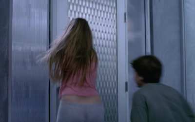 Leelee Sobieski,  running