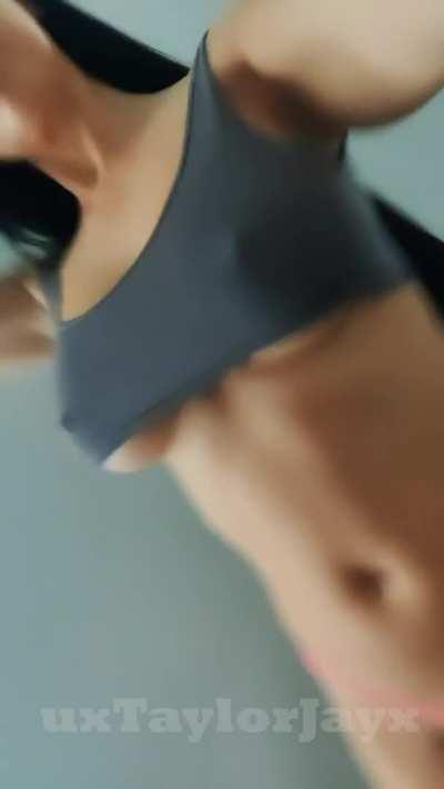 Taylor Jay titty bounce & drop