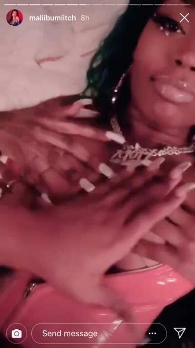 Old story from a while back🤤 And Tory Lames a hoe too🗣