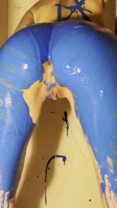 Hope you’re into petite playful girls