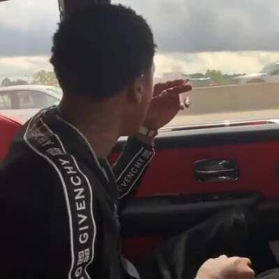 If you’re trying to sell a songs at least have rare songs and not sell already leaked songs that are everywhere . nigga really tried to sell “bodies” for $5 like come on