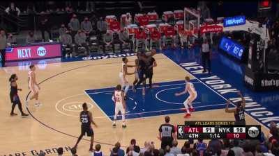 [Highlight] King Julius with the euro-step around Capela to put the Knicks up 9