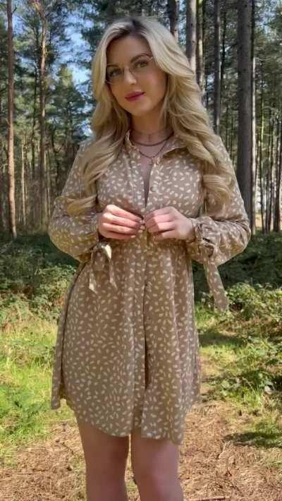 I forgot a picnic.. but you can eat me instead? 🧺