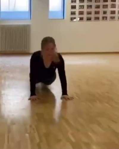 Eigentlich würde ich solche Matsche nicht hochladen aber man nehmen was man kriegen kann… Instagram Story 21.02.23