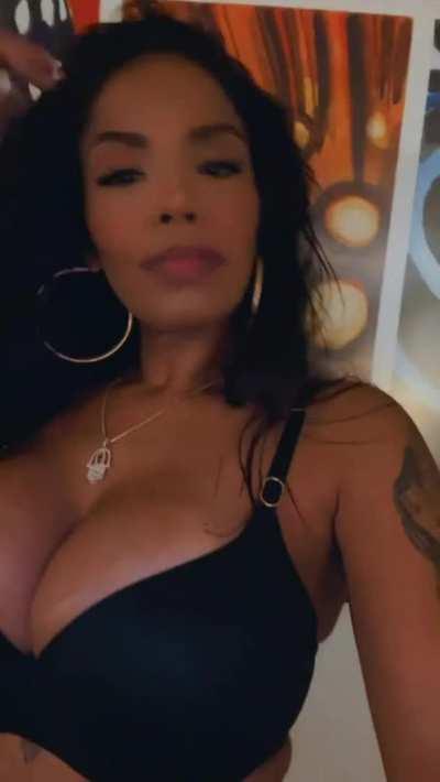 Latina Mami 🇨🇺🤤