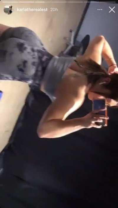 She just gets thicker and thicker😩