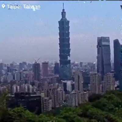 7.4 magnitude earthquake hits Taiwan