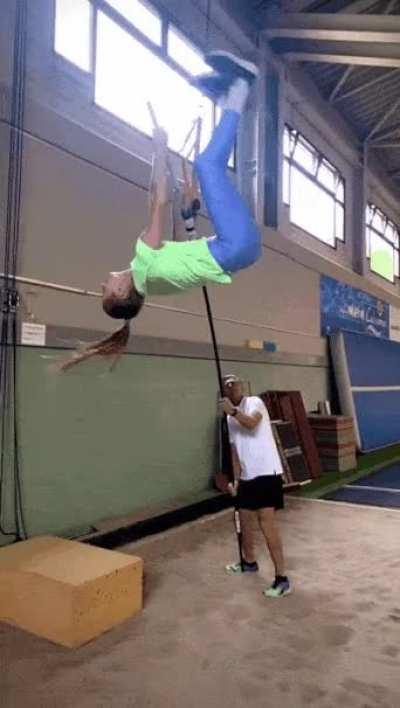 Yana Gladiychuk - Ukrainian Pole Vault