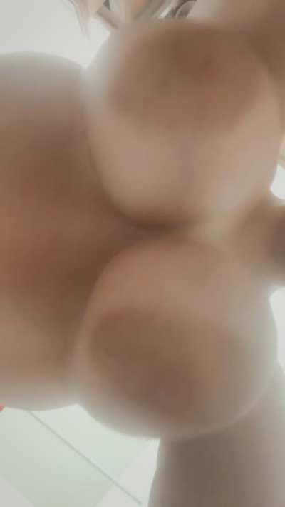 Don’t stare too long, you could get hypnotized. [f] [OC]