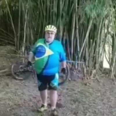 Um passinho pra trás