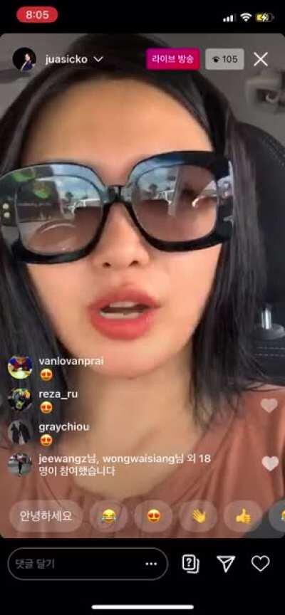 Instagram Live (no nipslip)