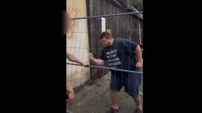 Is zwa schon älderes Mett aber mindeschdens noch so frisch wie meine schönen Wadne hätt ich gsacht ghapt