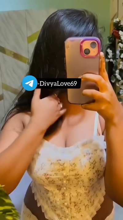 Sexy Indian college girl available for late night fun – ready to make you CUM 💦 (f)