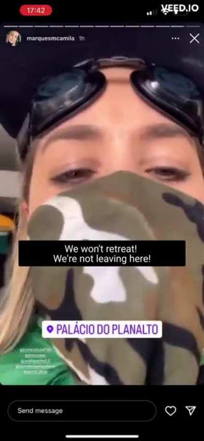 Bolsonaro supporter storms the Brazilian presidential palace expecting the army to support the coup attempt and gets instant karma