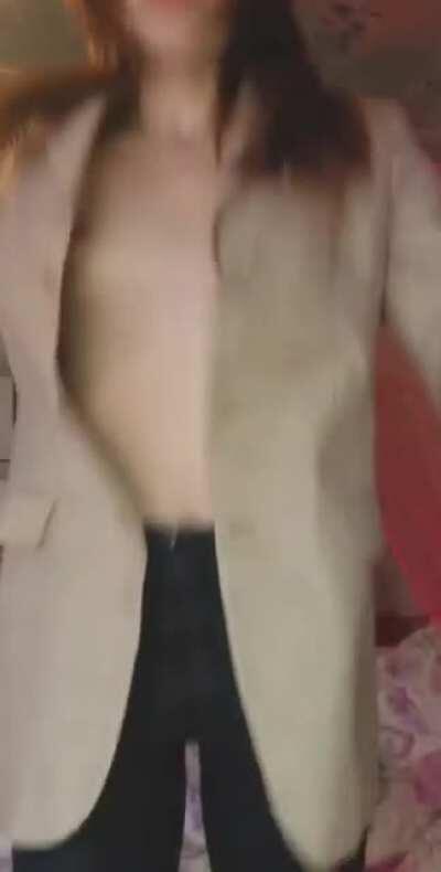 4'8 and 85lbs... Can i be your slutty?🥺❤️